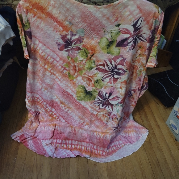 TIME&TRU -XXL- SPARKLE FLORAL DESIGN BLOUSE - Picture 2 of 3